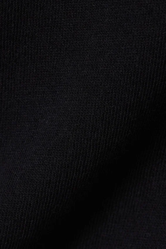 Camiseta de algodón de manga corta y corte entallado – Negro Camiseta de algodón de manga corta y corte entallado – Negro