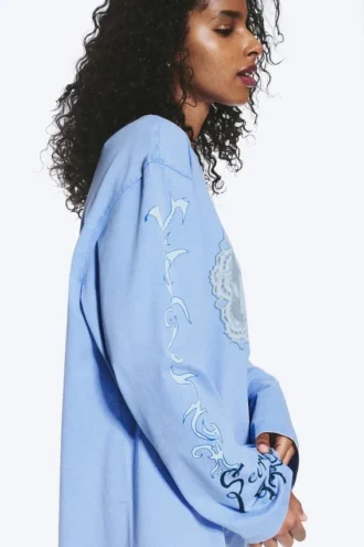 Camiseta de algodón de manga larga estampada – Azul medio – Swan