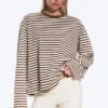 Camiseta de algodón de manga larga – Rayas marrones y blancas Camiseta de algodón de manga larga – Rayas marrones y blancas