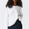 Camiseta de algodón de manga larga y corte recto – Blanca Camiseta de algodón de manga larga y corte recto – Blanca