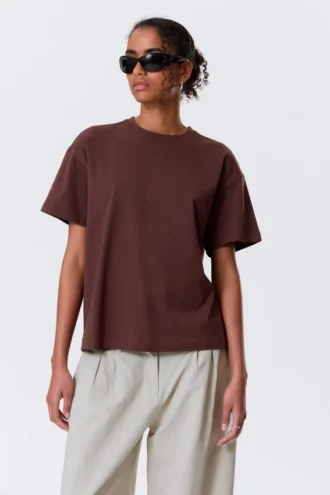 Camiseta de algodón holgada y de corte recto – Burdeos