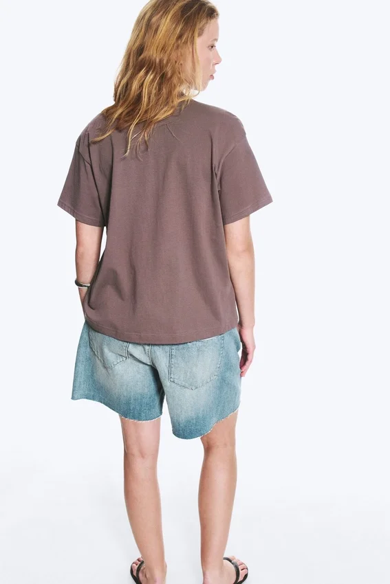 Camiseta de algodón holgada y de corte recto – Gris Camiseta de algodón holgada y de corte recto – Gris