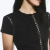 Camiseta de canalé con lazo cruzado – Negro Camiseta de canalé con lazo cruzado – Negro
