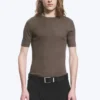 Camiseta de canalé de corte recto y entallado – Dark Mole Camiseta de canalé de corte recto y entallado – Dark Mole