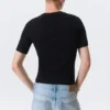 Camiseta de canalé de corte recto y entallado – Negro Camiseta de canalé de corte recto y entallado – Negro
