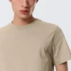 Camiseta de corte clásico – Beige claro Camiseta de corte clásico – Beige claro