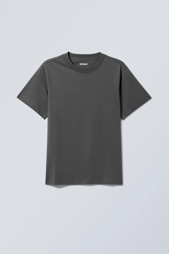 Camiseta de corte clásico – Gris oscuro Camiseta de corte clásico – Gris oscuro