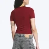 Camiseta de corte entallado – Rojo oscuro Camiseta de corte entallado – Rojo oscuro