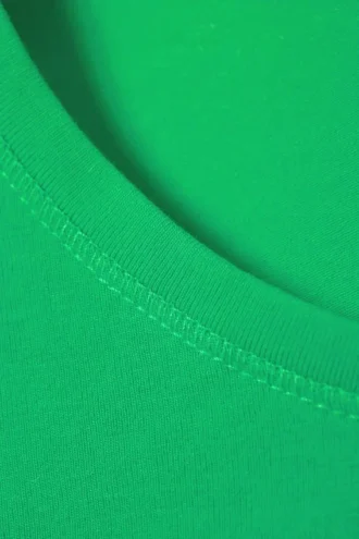 Camiseta de corte entallado – Verde brillante