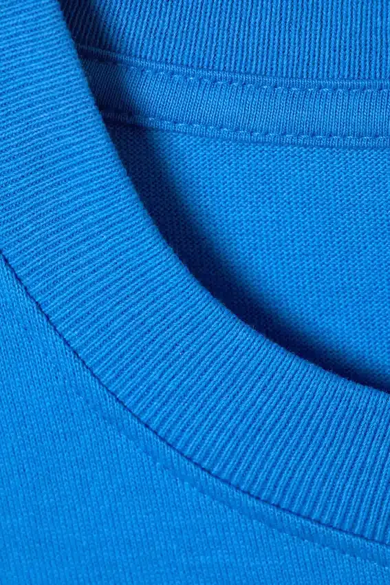 Camiseta de corte holgado – Azul brillante Camiseta de corte holgado – Azul brillante