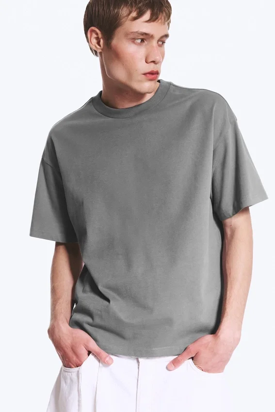 Camiseta de corte holgado – Gris polvoriento Camiseta de corte holgado – Gris polvoriento