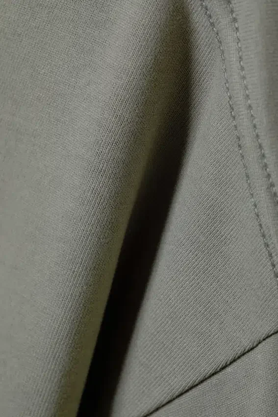 Camiseta de corte holgado – Gris polvoriento Camiseta de corte holgado – Gris polvoriento
