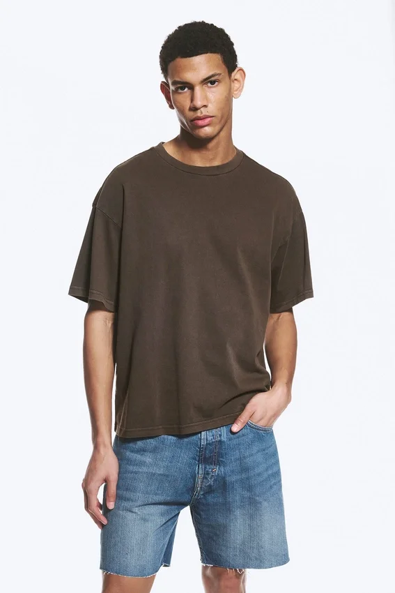 Camiseta de corte holgado – Marrón oscuro lavado Camiseta de corte holgado – Marrón oscuro lavado