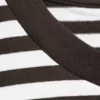 Camiseta de corte holgado – Rayas blancas y marrón oscuro