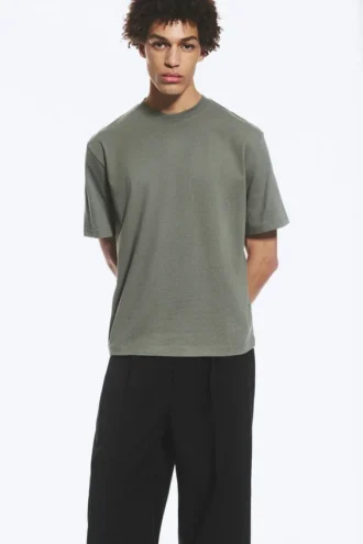 Camiseta de corte holgado – Verde caqui claro apagado