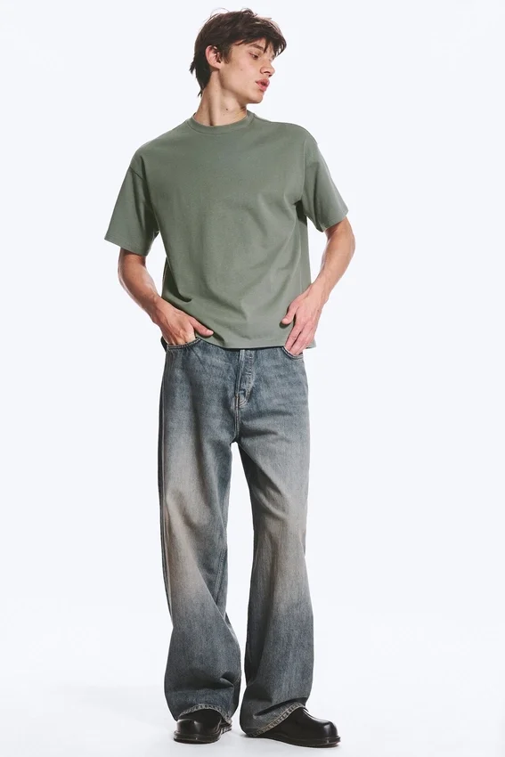 Camiseta de corte holgado – Verde caqui claro apagado Camiseta de corte holgado – Verde caqui claro apagado