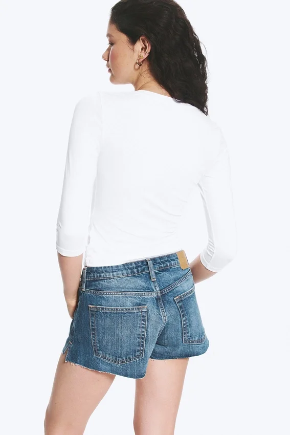 Camiseta de cuello redondo y manga tres cuartos – Blanca Camiseta de cuello redondo y manga tres cuartos – Blanca