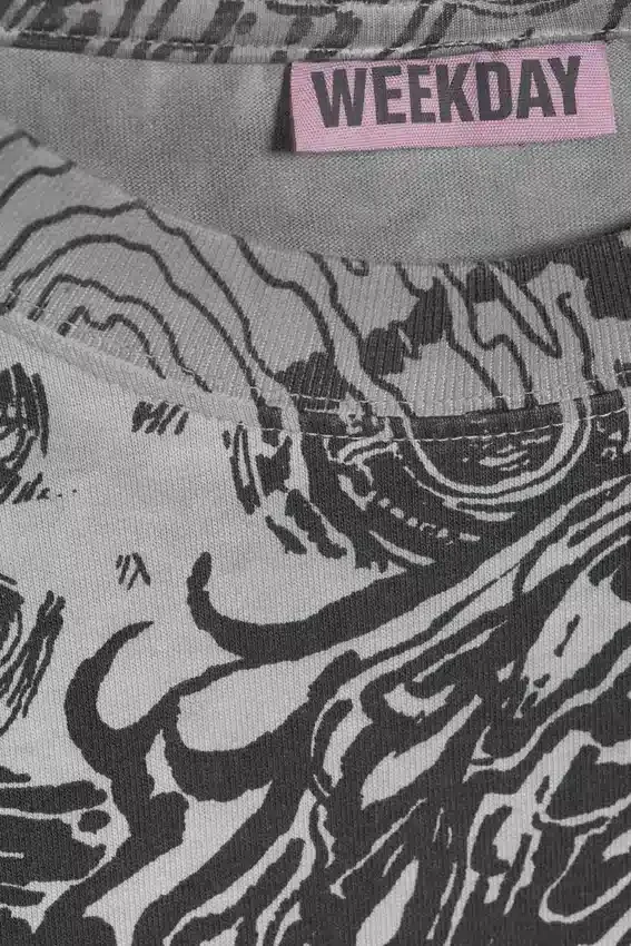 Camiseta de manga larga con estampados gráficos y corte recto – Dark Mole – Psychedelia Camiseta de manga larga con estampados gráficos y corte recto – Dark Mole – Psychedelia