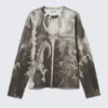 Camiseta de manga larga con estampados gráficos y corte recto – Gris oscuro – Estampado de dragón Camiseta de manga larga con estampados gráficos y corte recto – Gris oscuro – Estampado de dragón