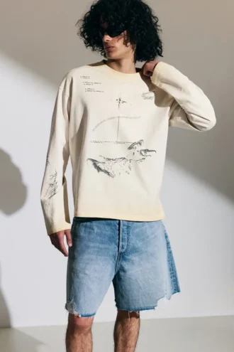 Camiseta de manga larga con estampados gráficos y corte recto – Light Dusty Mole – Sketch Camiseta de manga larga con estampados gráficos y corte recto – Light Dusty Mole – Sketch