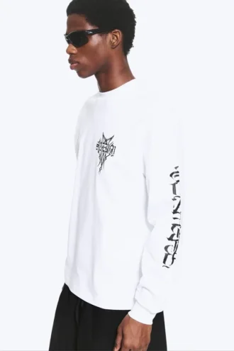 Camiseta de manga larga con estampados relajados – Blanca – Synergy Camiseta de manga larga con estampados relajados – Blanca – Synergy