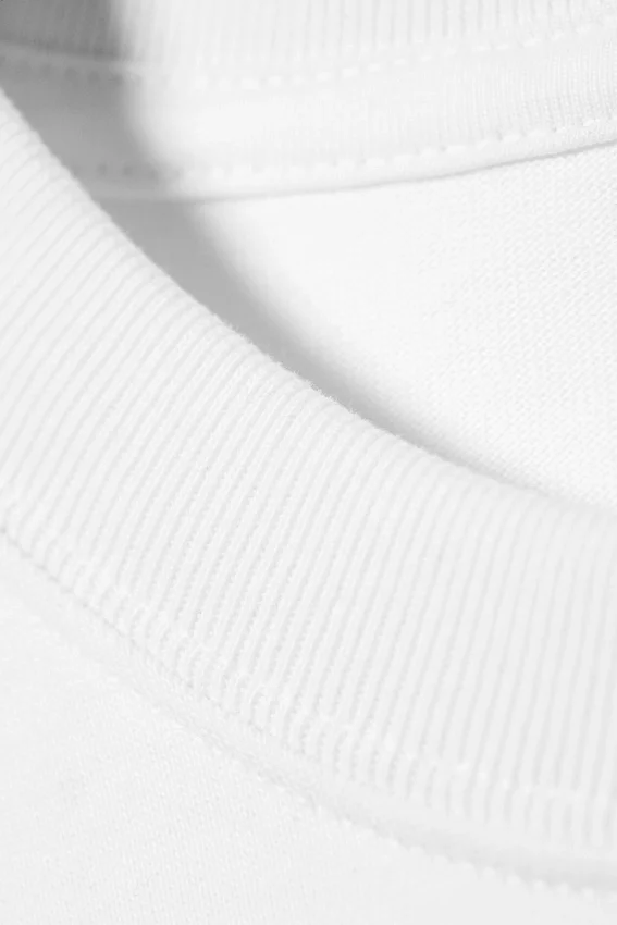 Camiseta de manga larga con estampados y corte recto – Blanca – Angry Panthers Camiseta de manga larga con estampados y corte recto – Blanca – Angry Panthers