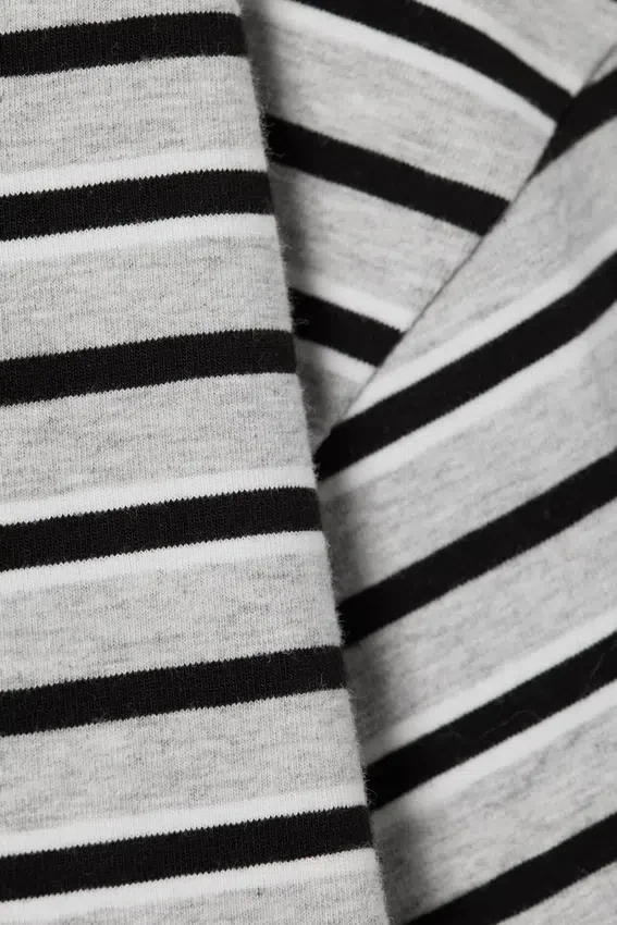 Camiseta de manga larga con fruncidos – Rayas gris jaspeado Camiseta de manga larga con fruncidos – Rayas gris jaspeado