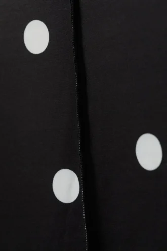 Camiseta de manga larga de corte ajustado – Negro