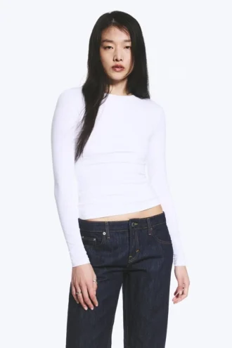 Camiseta de manga larga de corte entallado – Blanca