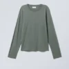 Camiseta de manga larga Essence Standard – Gris polvoriento