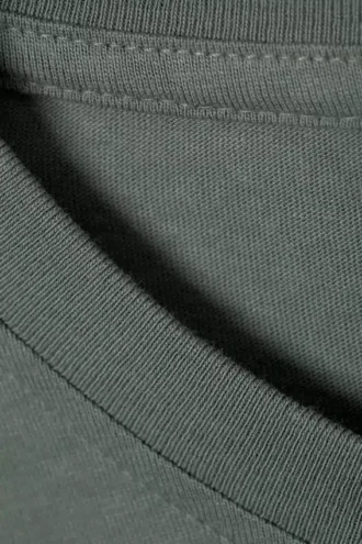 Camiseta de manga larga Essence Standard – Gris polvoriento