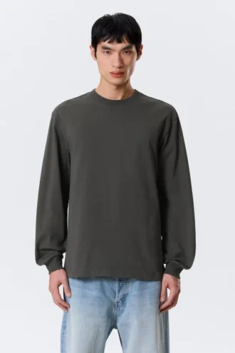 Camiseta de manga larga holgada – Gris oscuro