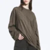 Camiseta de manga larga oversize – Dark Mole Camiseta de manga larga oversize – Dark Mole