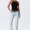 Camiseta de tirantes ajustada con espalda nadadora – Negro Camiseta de tirantes ajustada con espalda nadadora – Negro