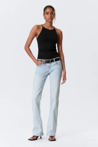 Camiseta de tirantes ajustada con espalda nadadora – Negro