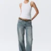 Camiseta de tirantes ajustada de canalé – Blanca Camiseta de tirantes ajustada de canalé – Blanca