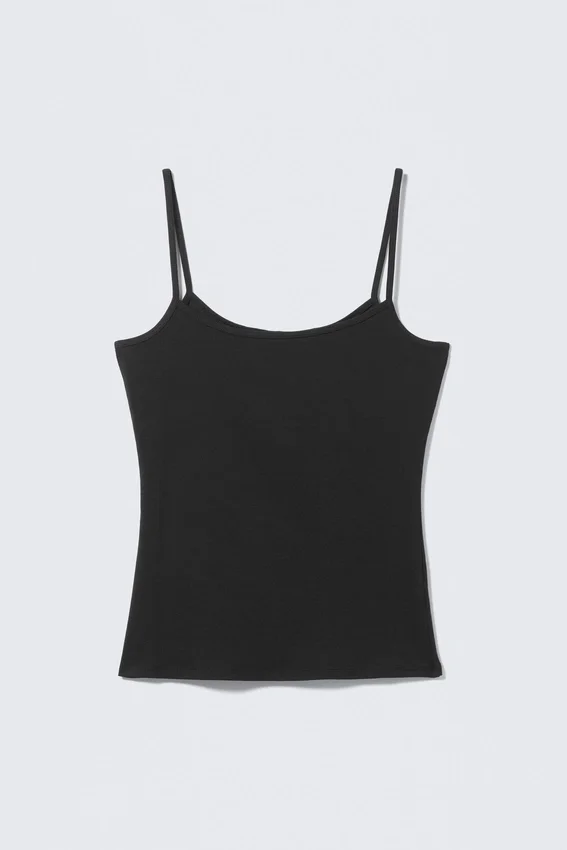 Camiseta de tirantes ajustada sin mangas – Negro Camiseta de tirantes ajustada sin mangas – Negro