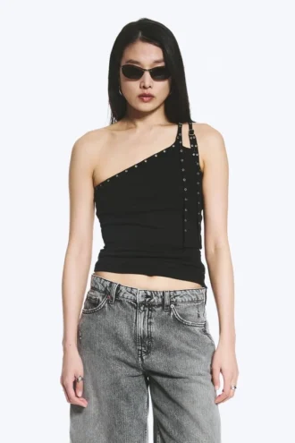 Camiseta de tirantes asimétrica con detalles de ojales – Negro