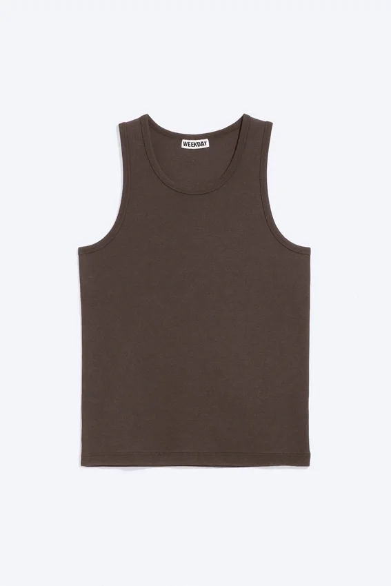 Camiseta de tirantes clásica de canalé – Marrón oscuro Camiseta de tirantes clásica de canalé – Marrón oscuro