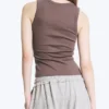 Camiseta de tirantes con cuello en V acanalado – Dusty Plum Camiseta de tirantes con cuello en V acanalado – Dusty Plum