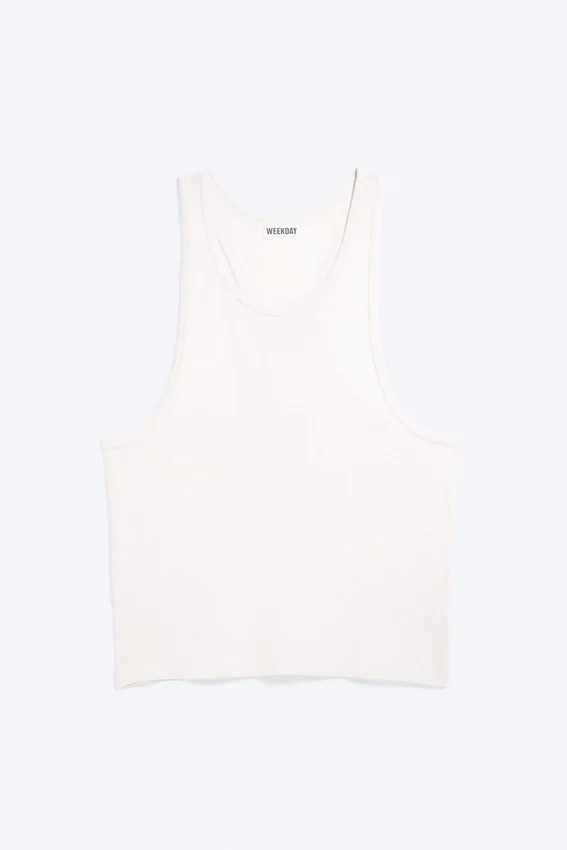 Camiseta de tirantes con espalda nadadora – Blanco polvoriento Camiseta de tirantes con espalda nadadora – Blanco polvoriento