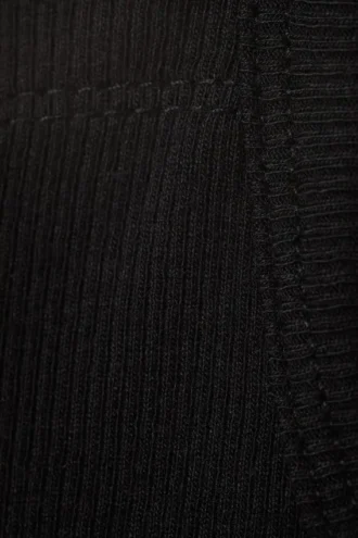 Camiseta de tirantes corta de canalé – Negro