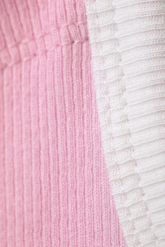 Camiseta de tirantes corta de canalé – Rosa Camiseta de tirantes corta de canalé – Rosa