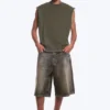 Camiseta de tirantes de algodón de corte holgado y silueta cuadrada – Verde caqui oscuro lavado Camiseta de tirantes de algodón de corte holgado y silueta cuadrada – Verde caqui oscuro lavado