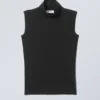 Camiseta de tirantes de cuello alto Lykke – Negro