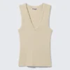 Camiseta de tirantes de cuello en V acanalada – Beige claro Camiseta de tirantes de cuello en V acanalada – Beige claro