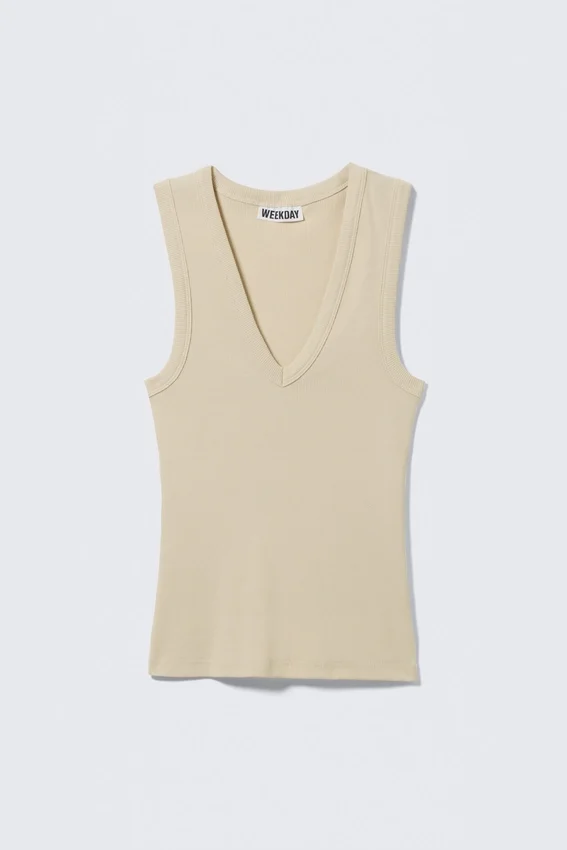 Camiseta de tirantes de cuello en V acanalada – Beige claro Camiseta de tirantes de cuello en V acanalada – Beige claro
