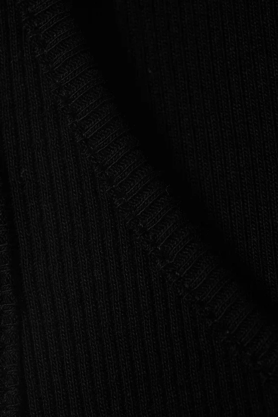 Camiseta de tirantes de cuello redondo acanalado – Negro Camiseta de tirantes de cuello redondo acanalado – Negro