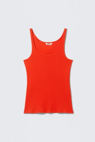 Camiseta de tirantes de cuello redondo acanalado – Rojo brillante