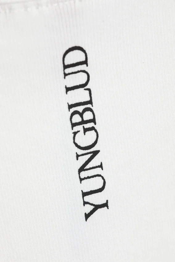 Camiseta de tirantes estampada de Yungblud – Blanco roto Camiseta de tirantes estampada de Yungblud – Blanco roto